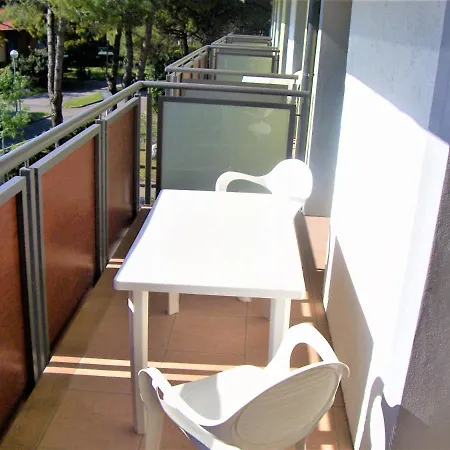 Bibione Residence Apartments Διαμέρισμα *