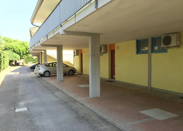 Bibione Residence Apartments Бібіоне